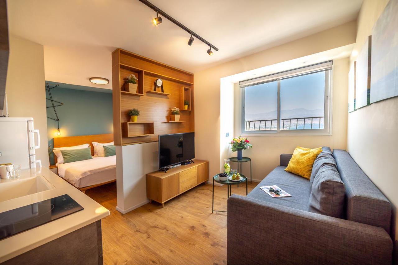The Six Days Stylish One Bedroom Apartments Eilat Exterior photo