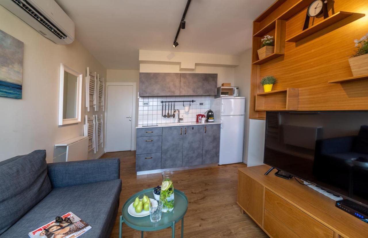The Six Days Stylish One Bedroom Apartments Eilat Exterior photo