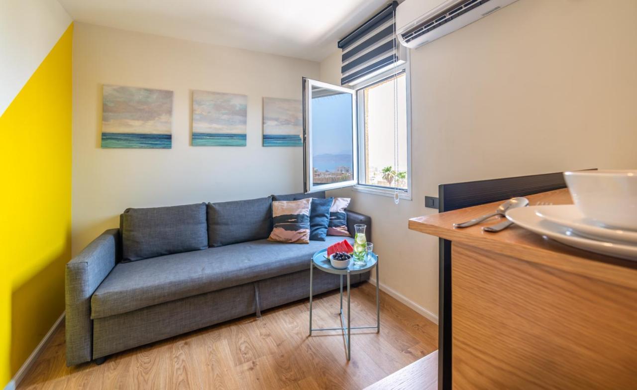 The Six Days Stylish One Bedroom Apartments Eilat Exterior photo