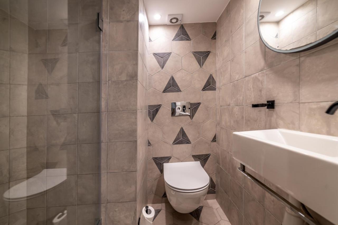 The Six Days Stylish One Bedroom Apartments Eilat Exterior photo